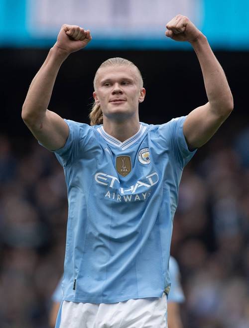 点射+助攻，B费再次当选曼联球迷票选的队内最佳球员