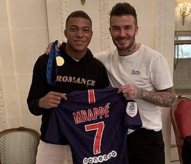 “谁将赢得本赛季的欧冠？” 安切洛蒂：“我的皇家马德里”