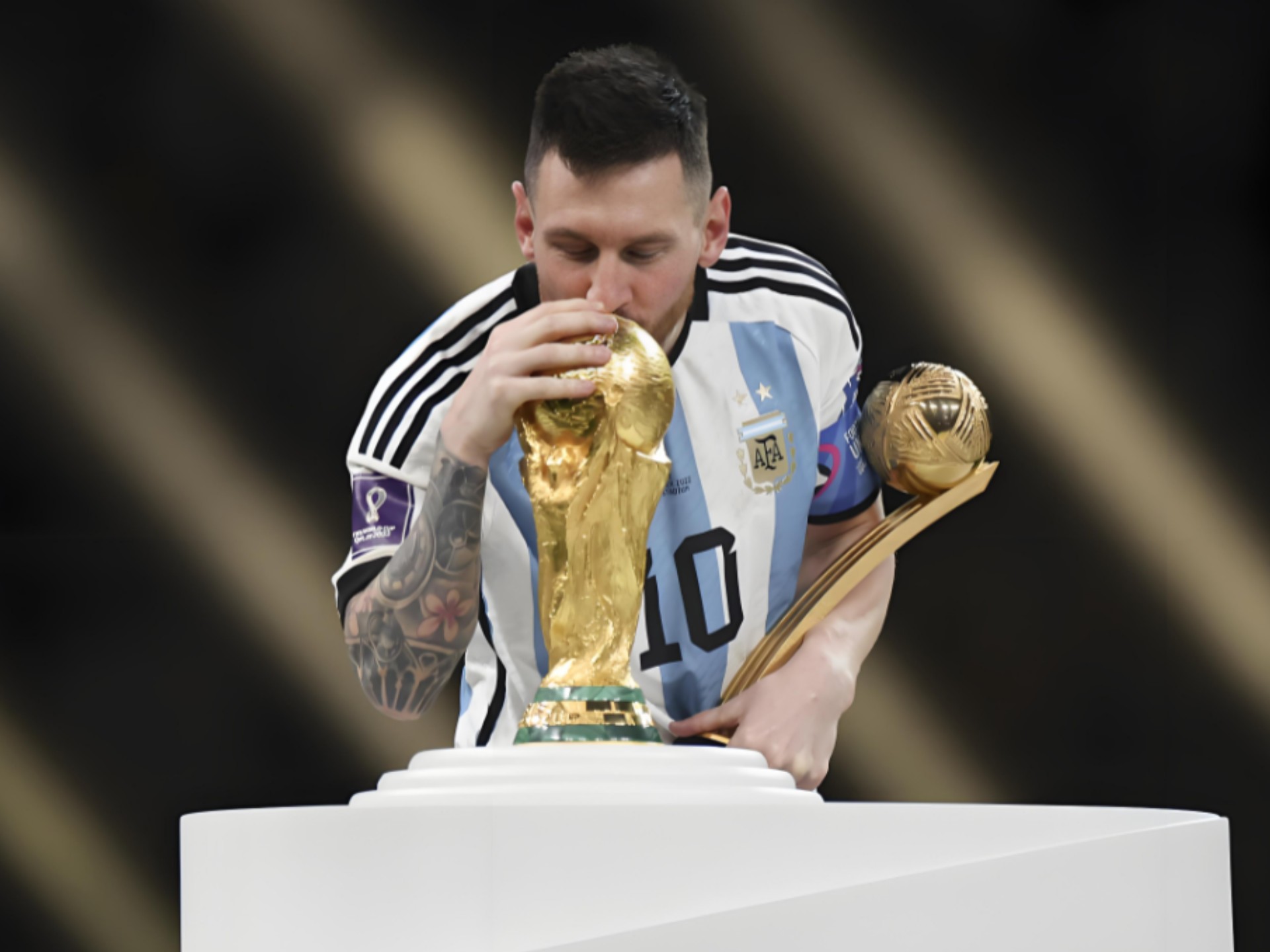 西蒙斯：生活中不可能事事如愿，但我会尽我所能帮助球队