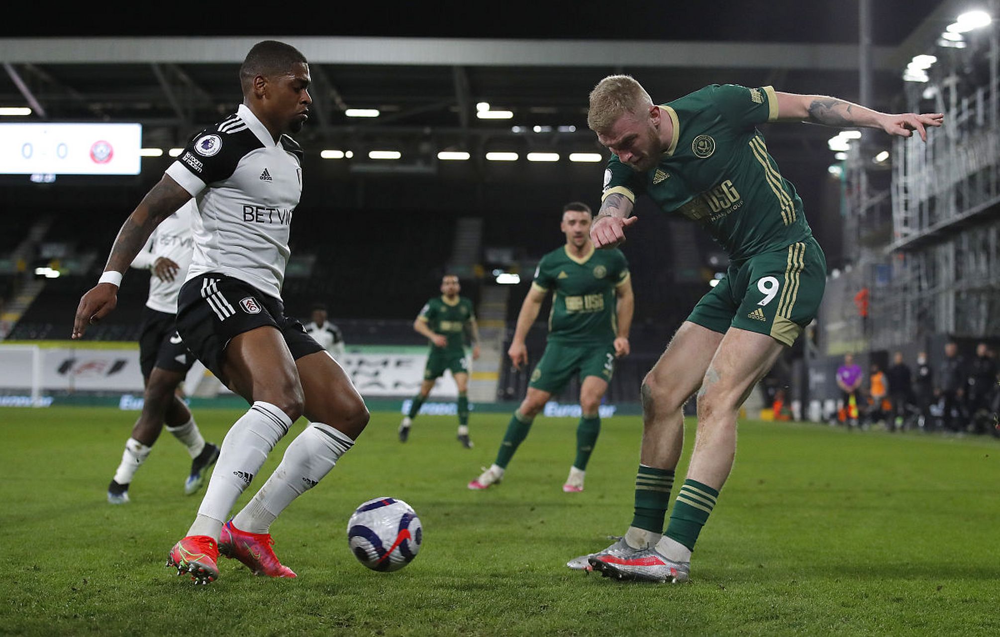 发挥出色！兰德尔18中9贡献28分9板，个人近7场最高分