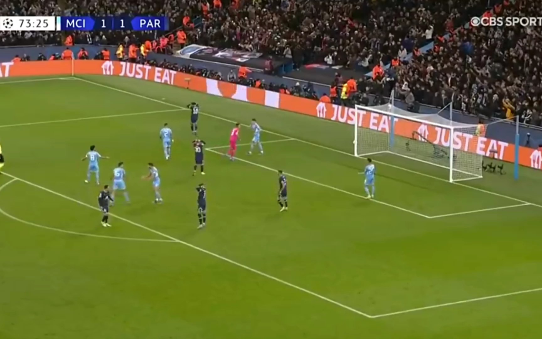 利物浦今日首发平均年龄仅25岁325天，创斯洛特执教时期新低